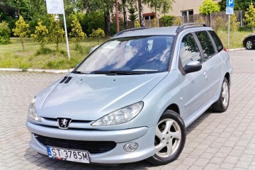 SW 1.6i 16V 110KM * KLIMA * Aluski * Kombi * Kubełkowe Fotele * 2003r